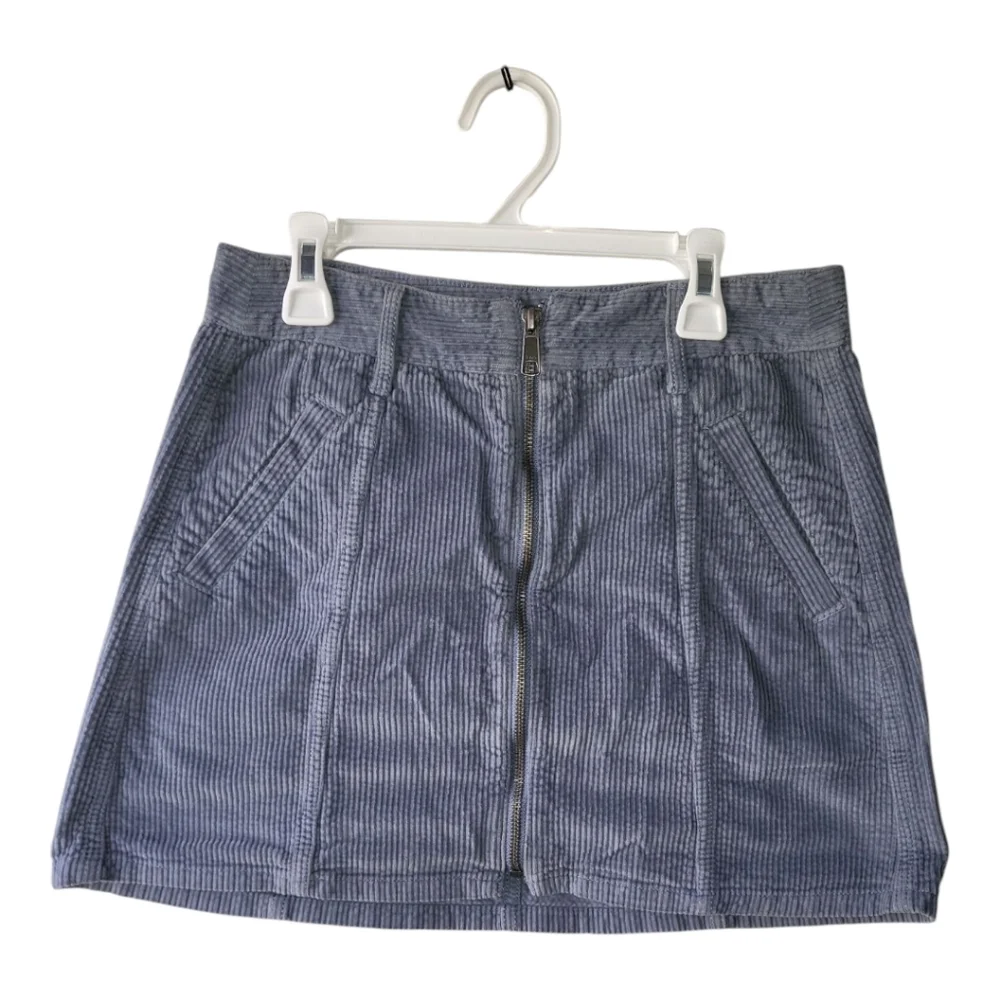 💕American Eagle High Rise A-line Corduroy Mini Skirt Size 4‎